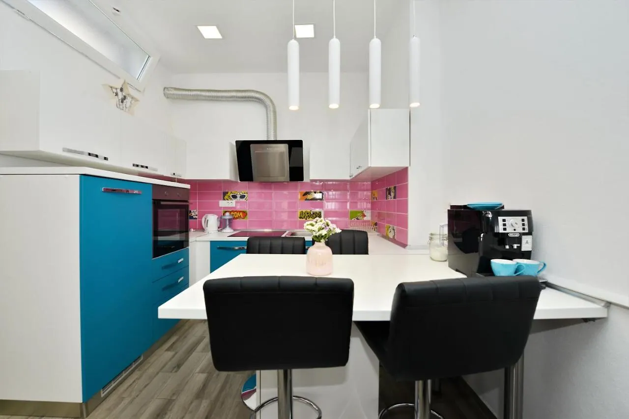 Pop Holiday House Zadar